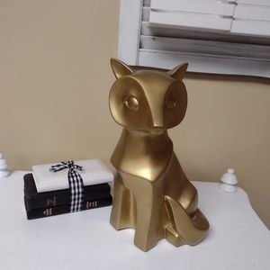 Gold fox statue